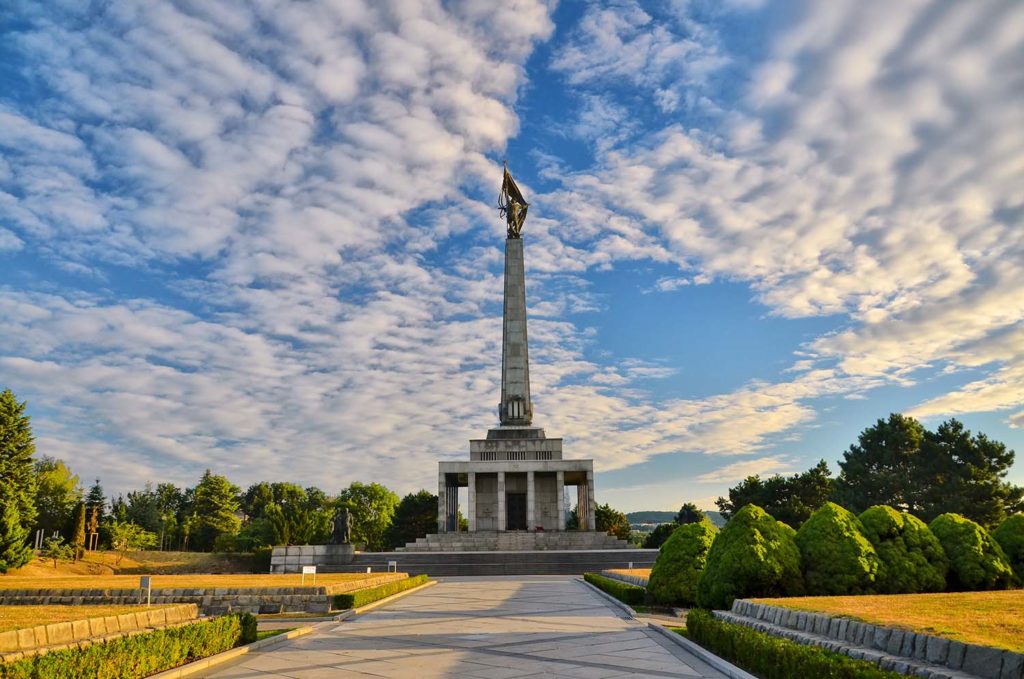 Славин